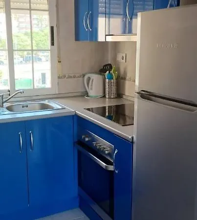 Climatise Deux Front De Et Piscine * Torrevieja