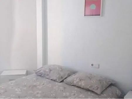 Apartment Climatise Deux Front De Et Piscine